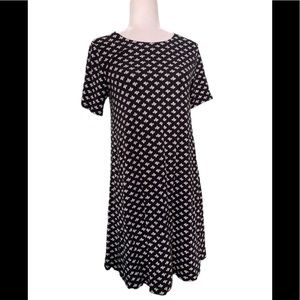 Loft black and white tee shirt shift dress size S